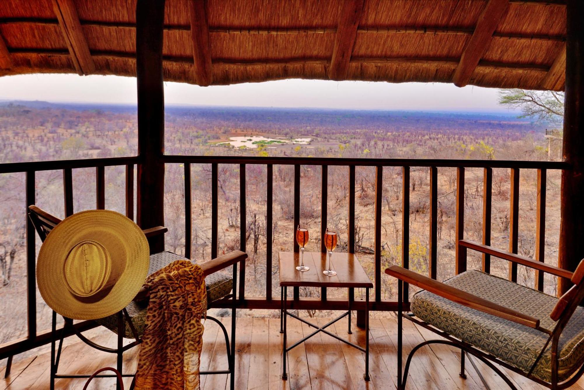 Victoria Falls Safari Lodge Exterior photo